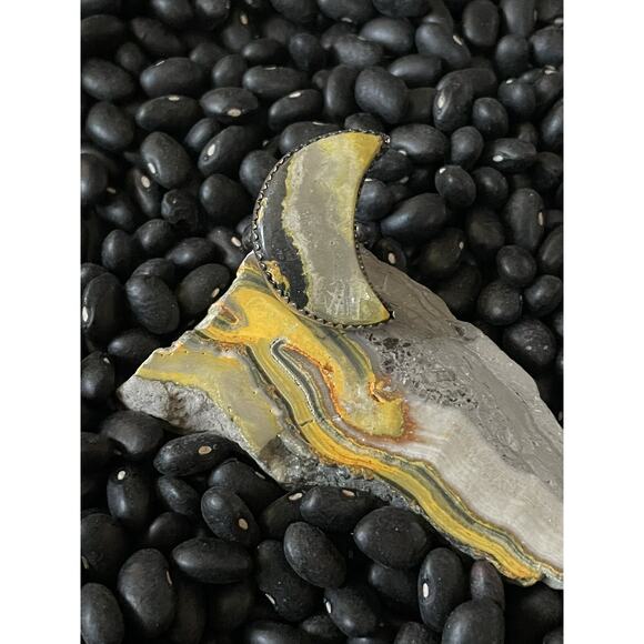 Native Sterling Silver🩵Bumblebee Jasper Crescent Moon🌙Ring~Celestial~Size 5 - Picture 3 of 6